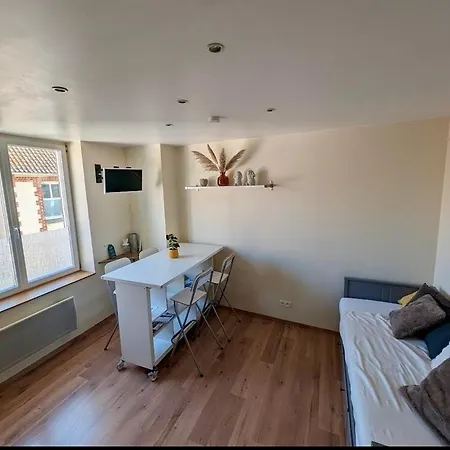 Les Garennes A Deux Pas De La Et Du Centre Ville, Menage Inclus ويميرو